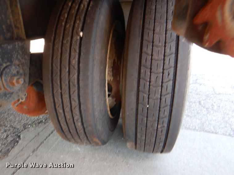 image for item DL8962 2014 Doonan 532DBC1DCDM  drop deck trailer