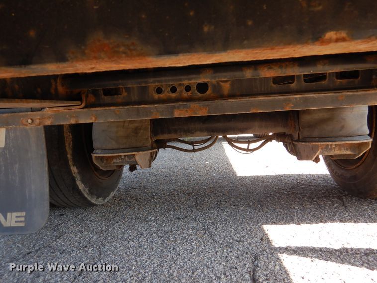 image for item DL8963 2016 Fontaine HCICD22RSA  drop deck trailer