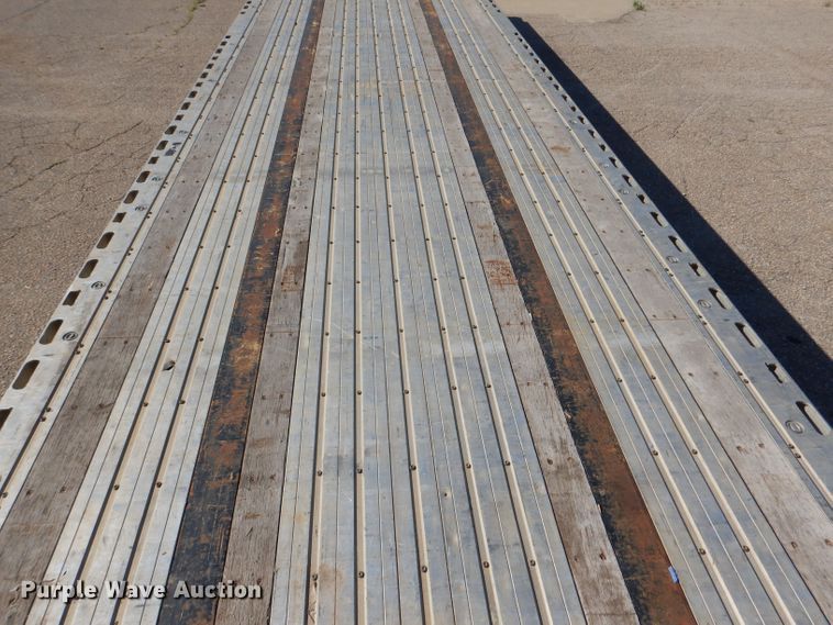 image for item DL8963 2016 Fontaine HCICD22RSA  drop deck trailer