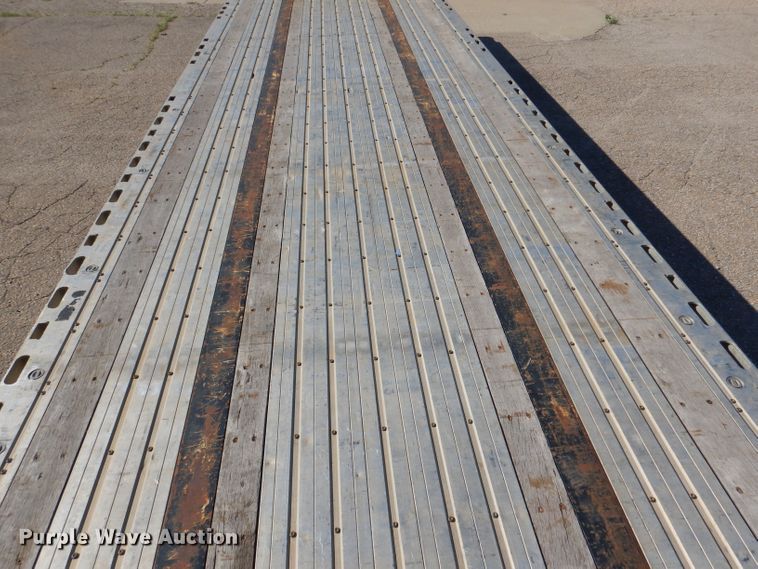 image for item DL8963 2016 Fontaine HCICD22RSA  drop deck trailer