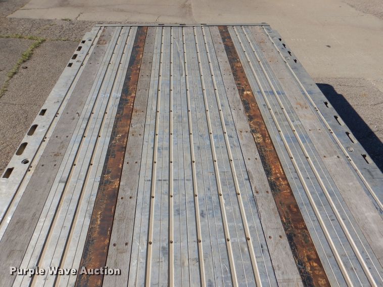 image for item DL8963 2016 Fontaine HCICD22RSA  drop deck trailer