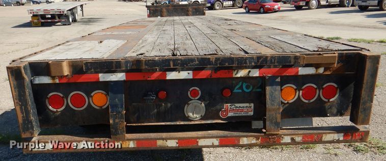 image for item DL8964 2005 Doonan 532DB16S1A  drop deck trailer