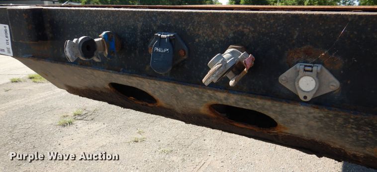 image for item DL8964 2005 Doonan 532DB16S1A  drop deck trailer