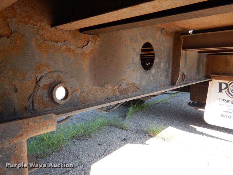 image for item DL8964 2005 Doonan 532DB16S1A  drop deck trailer