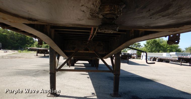 image for item DL8965 2016 Fontaine HCICF22RSA  flatbed  trailer