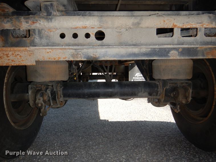 image for item DL8965 2016 Fontaine HCICF22RSA  flatbed  trailer