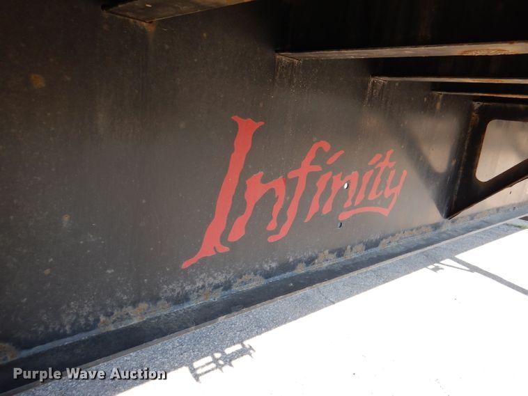 image for item DL8965 2016 Fontaine HCICF22RSA  flatbed  trailer