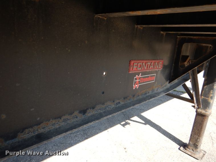 image for item DL8965 2016 Fontaine HCICF22RSA  flatbed  trailer