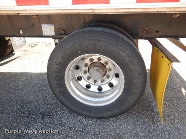 image for item DL8965 2016 Fontaine HCICF22RSA  flatbed  trailer