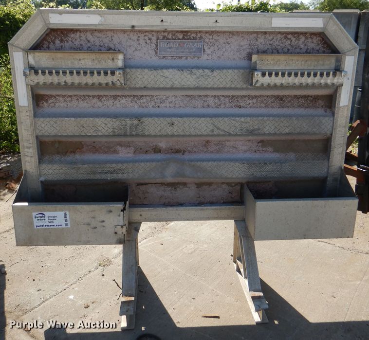 image for item DL8966 (4) aluminum headache racks