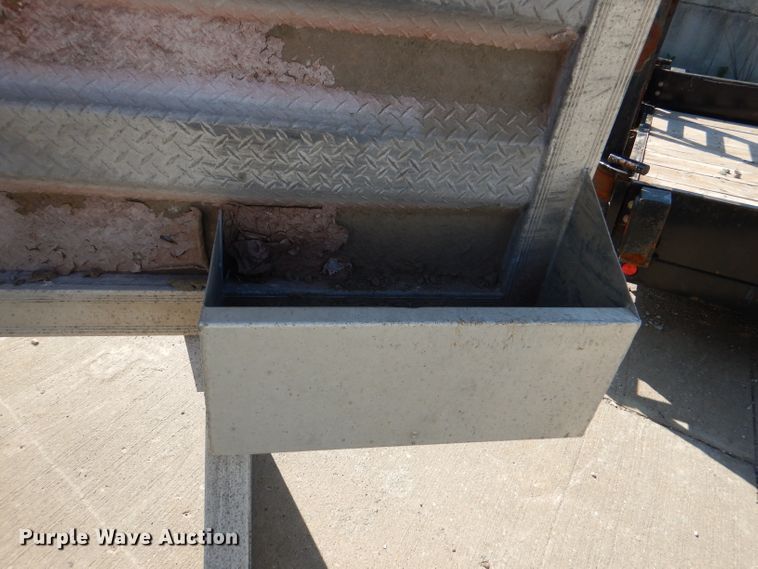 image for item DL8966 (4) aluminum headache racks