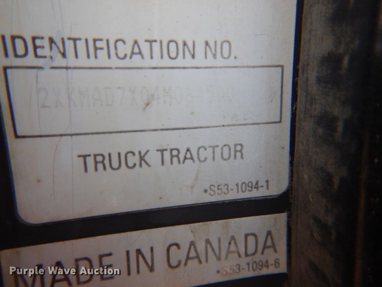 image for item DM0016 2004 Kenworth T300  semi truck