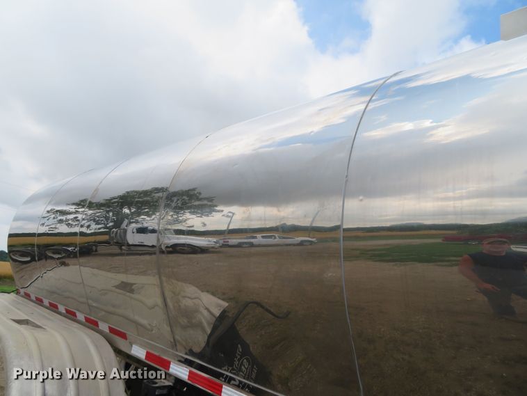 image for item DN5911 1981 Brenner T.P.U  tank trailer