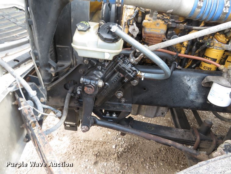 image for item DN5912 2006 Freightliner Columbia 120  semi truck