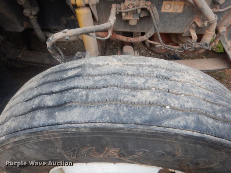 image for item HG9578 2012 Kenworth T800  semi truck