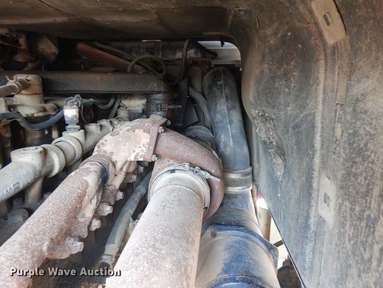 image for item ID9971 1986 International COF9670  semi truck