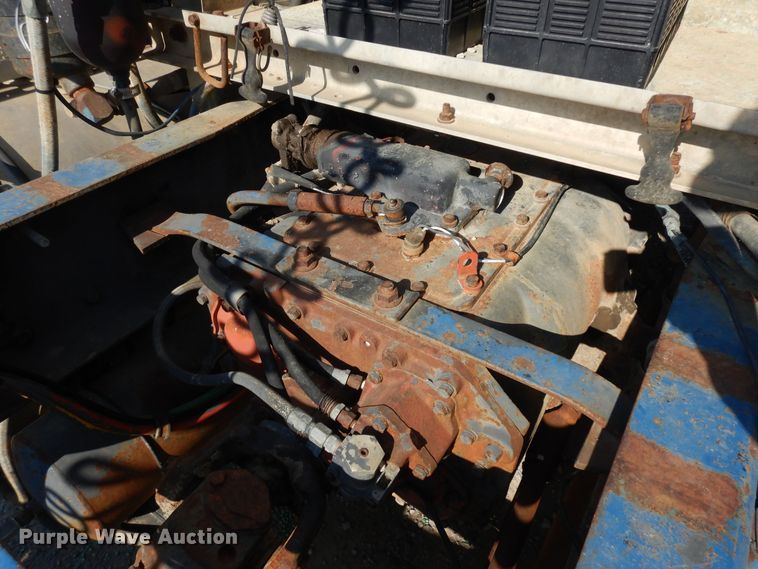 image for item ID9971 1986 International COF9670  semi truck