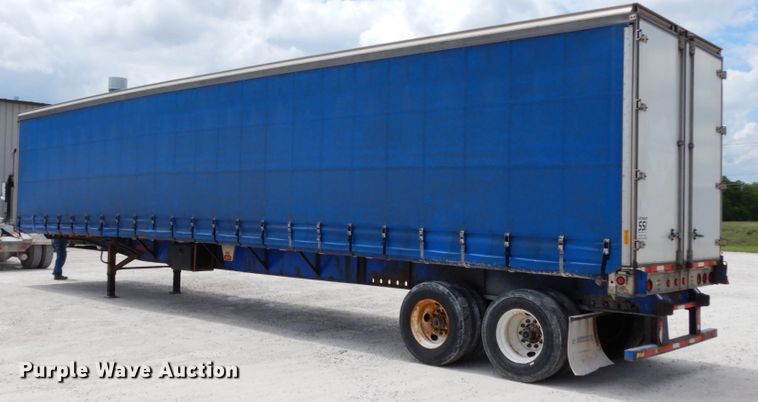 image for item IL9475 2005 Fontaine  side curtain trailer