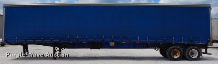 image for item IL9475 2005 Fontaine  side curtain trailer