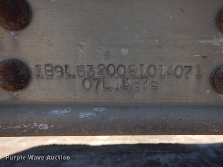 image for item IQ9536 2008 Barrett Eagle  livestock trailer