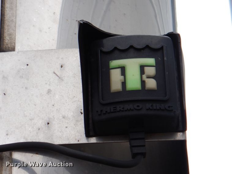 image for item IQ9543 2006 Great Dane 811-TZ-1A  refrigerated van trailer