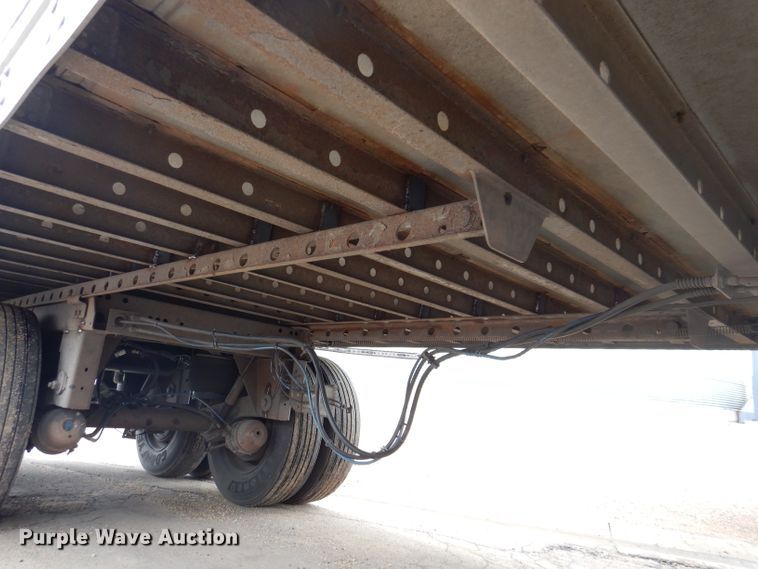 image for item IQ9543 2006 Great Dane 811-TZ-1A  refrigerated van trailer