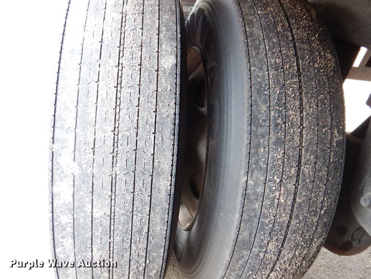 image for item IQ9543 2006 Great Dane 811-TZ-1A  refrigerated van trailer