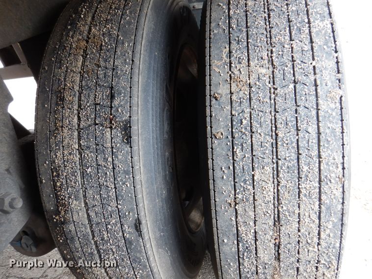 image for item IQ9543 2006 Great Dane 811-TZ-1A  refrigerated van trailer