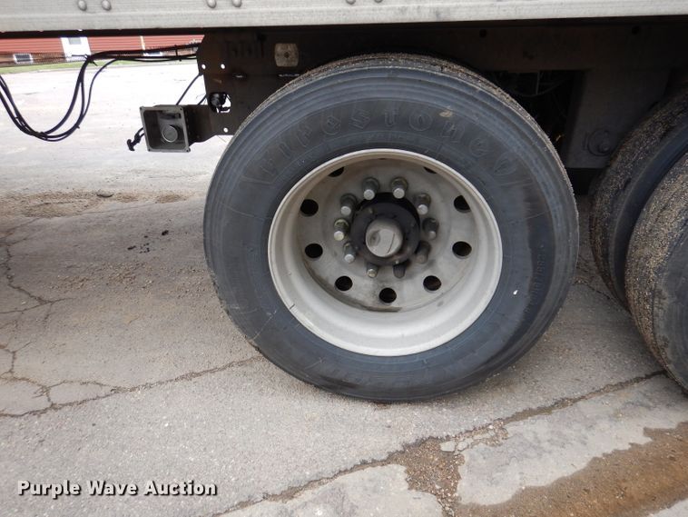 image for item IQ9543 2006 Great Dane 811-TZ-1A  refrigerated van trailer