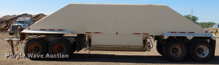 image for item IQ9553 1996 CPS SBD432  bottom dump trailer