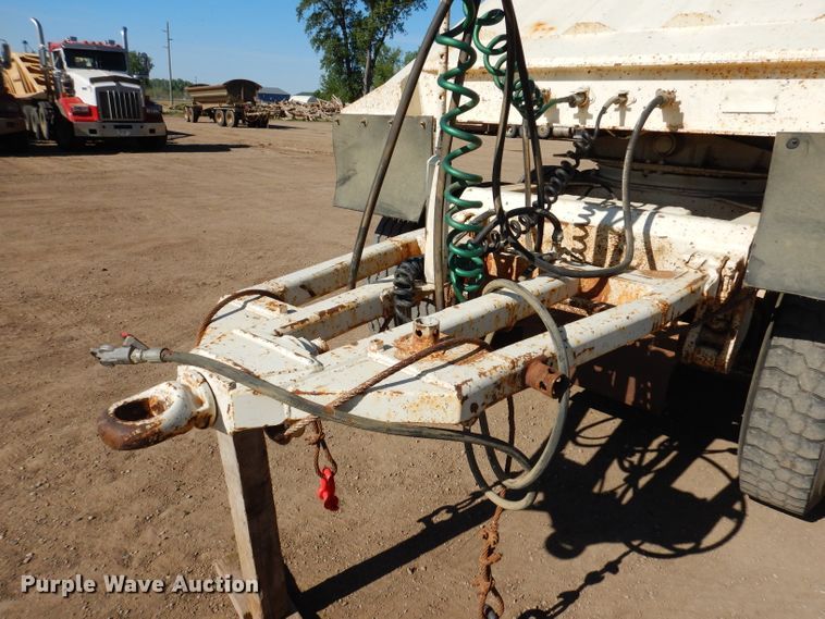 image for item IQ9553 1996 CPS SBD432  bottom dump trailer