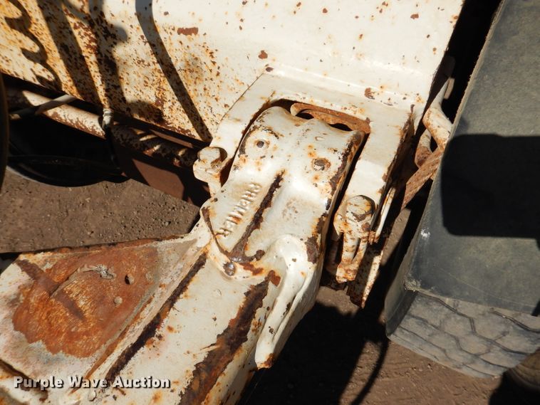 image for item IQ9553 1996 CPS SBD432  bottom dump trailer