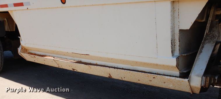 image for item IQ9553 1996 CPS SBD432  bottom dump trailer