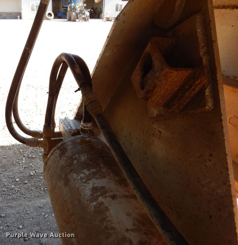 image for item IQ9553 1996 CPS SBD432  bottom dump trailer