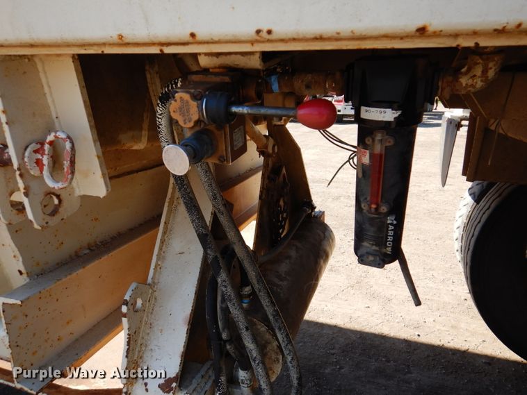 image for item IQ9553 1996 CPS SBD432  bottom dump trailer