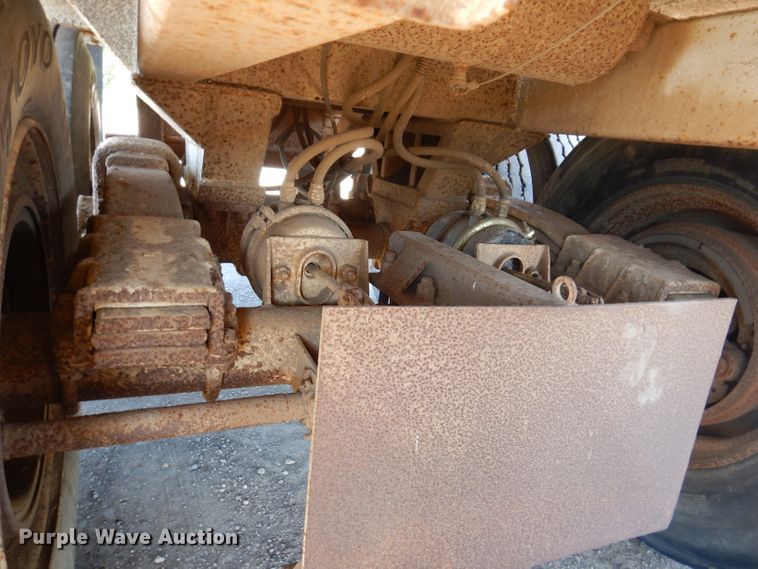 image for item IQ9553 1996 CPS SBD432  bottom dump trailer