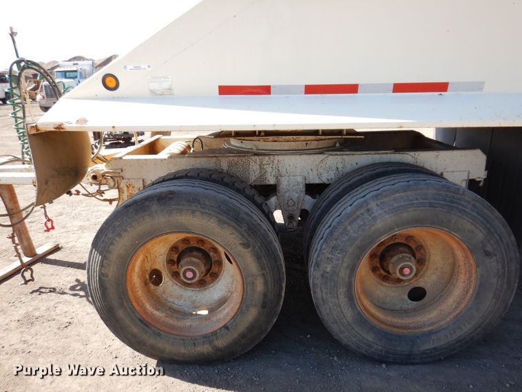 image for item IQ9553 1996 CPS SBD432  bottom dump trailer