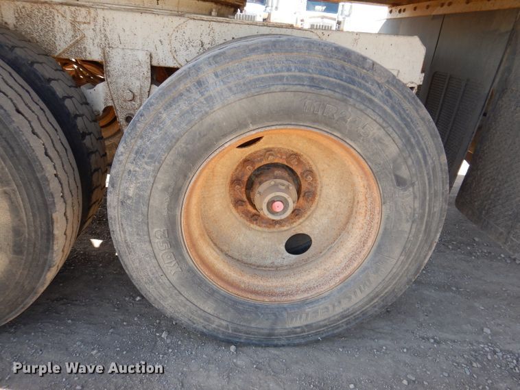 image for item IQ9553 1996 CPS SBD432  bottom dump trailer