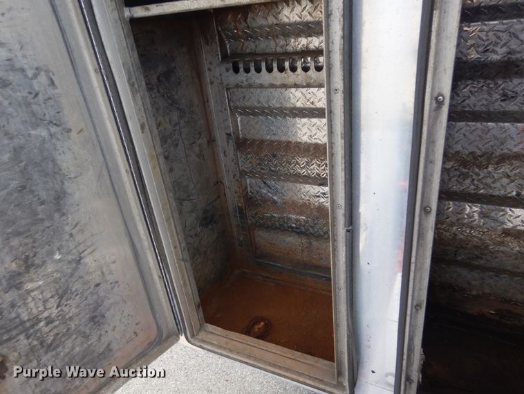 image for item IT9106 2006 Peterbilt 379  semi truck