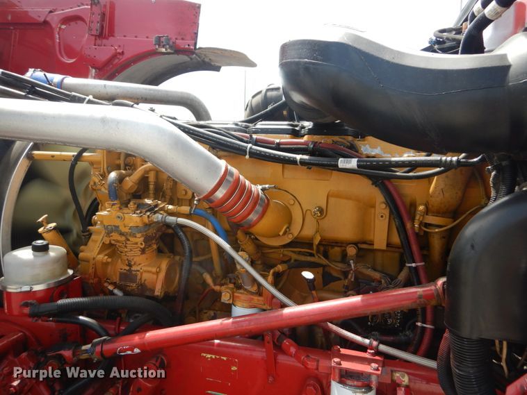 image for item IT9106 2006 Peterbilt 379  semi truck