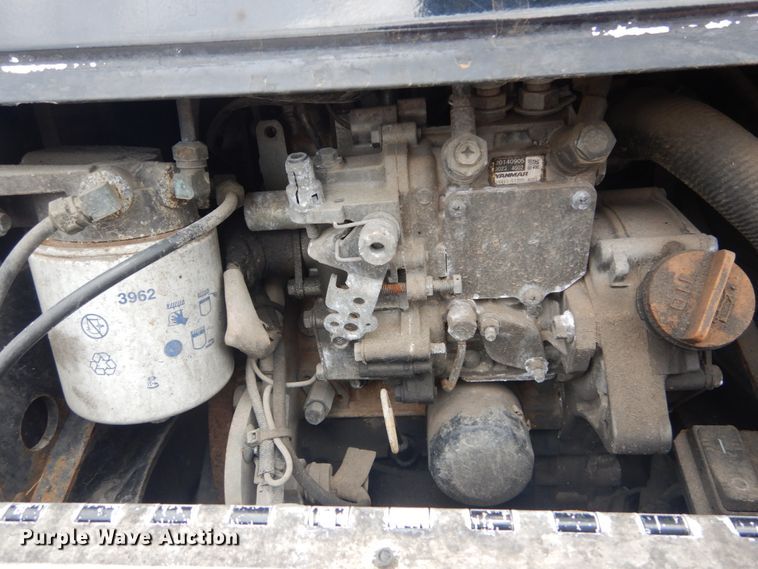 image for item IT9107 2010 Kenworth T800  semi truck