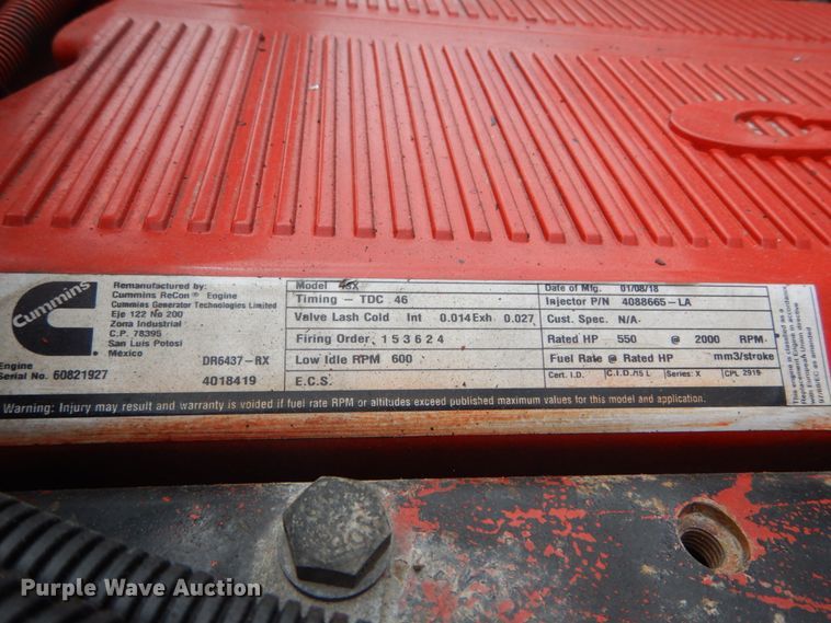 image for item IT9107 2010 Kenworth T800  semi truck