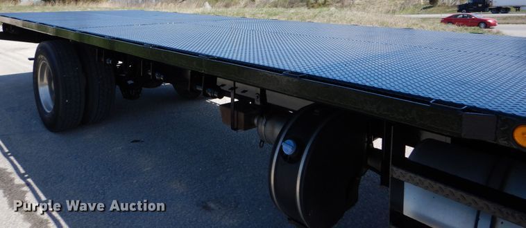 image for item IY9536 2013 Kenworth T270  flatbed truck