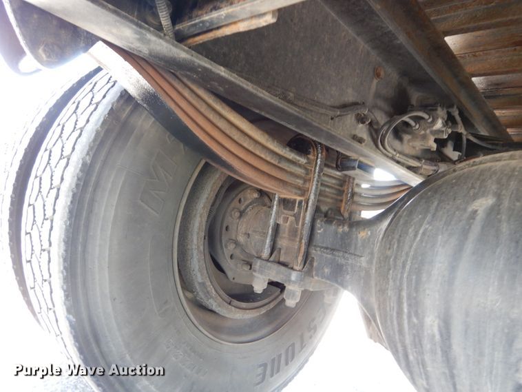 image for item IY9536 2013 Kenworth T270  flatbed truck