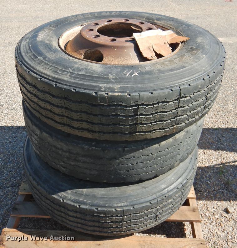 image for item JX9940 (3) 295/75R22.5 tires and wheels