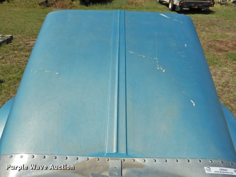 image for item JX9945 Peterbilt 378 hood