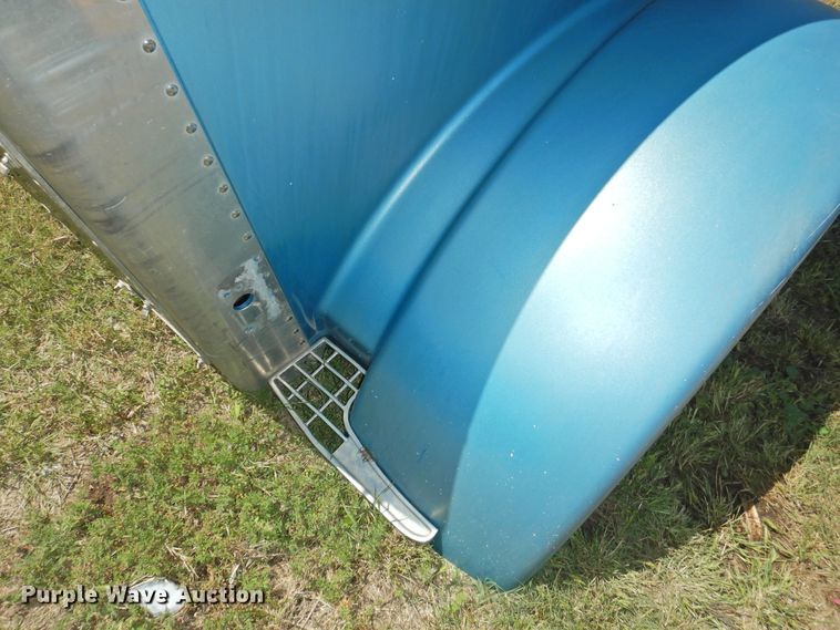 image for item JX9945 Peterbilt 378 hood