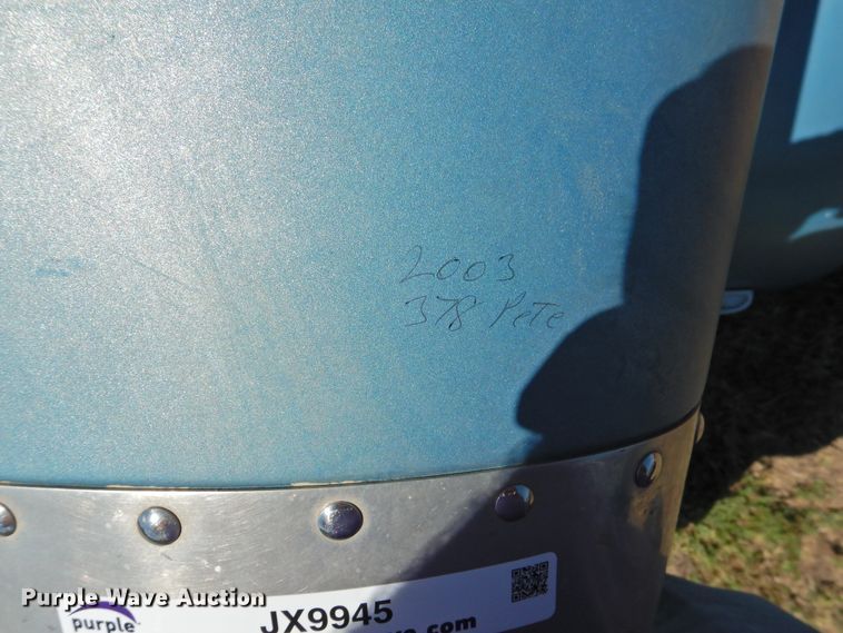 image for item JX9945 Peterbilt 378 hood