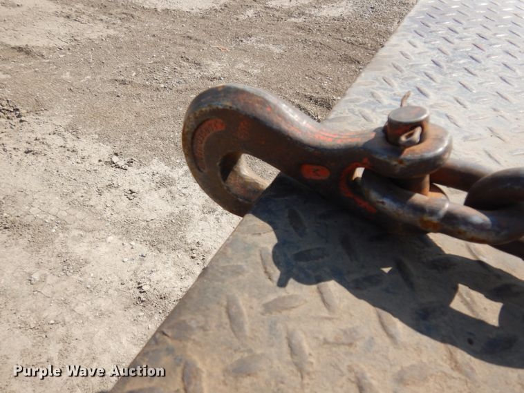 image for item KA9000 2005 Freightliner Business Class M2  rollback truck