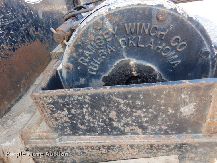 image for item KA9000 2005 Freightliner Business Class M2  rollback truck